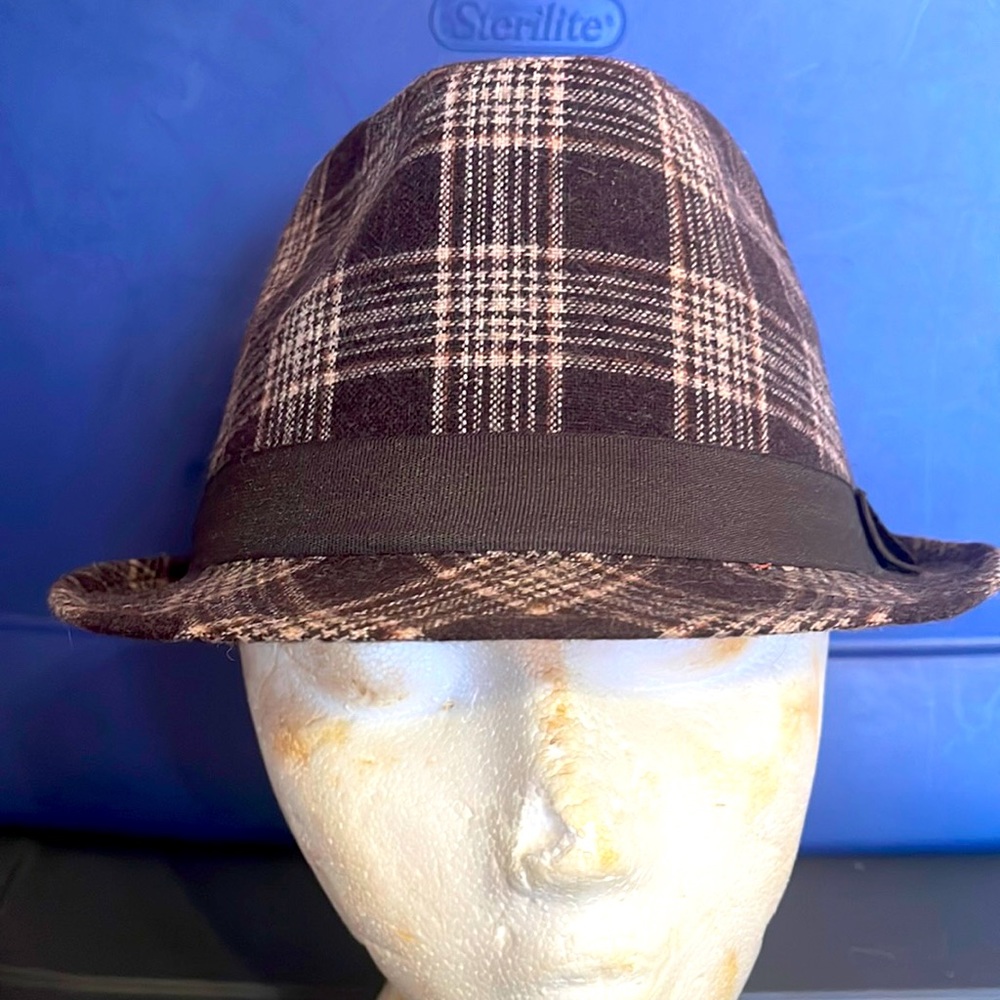 Sexy Fedora Hat!